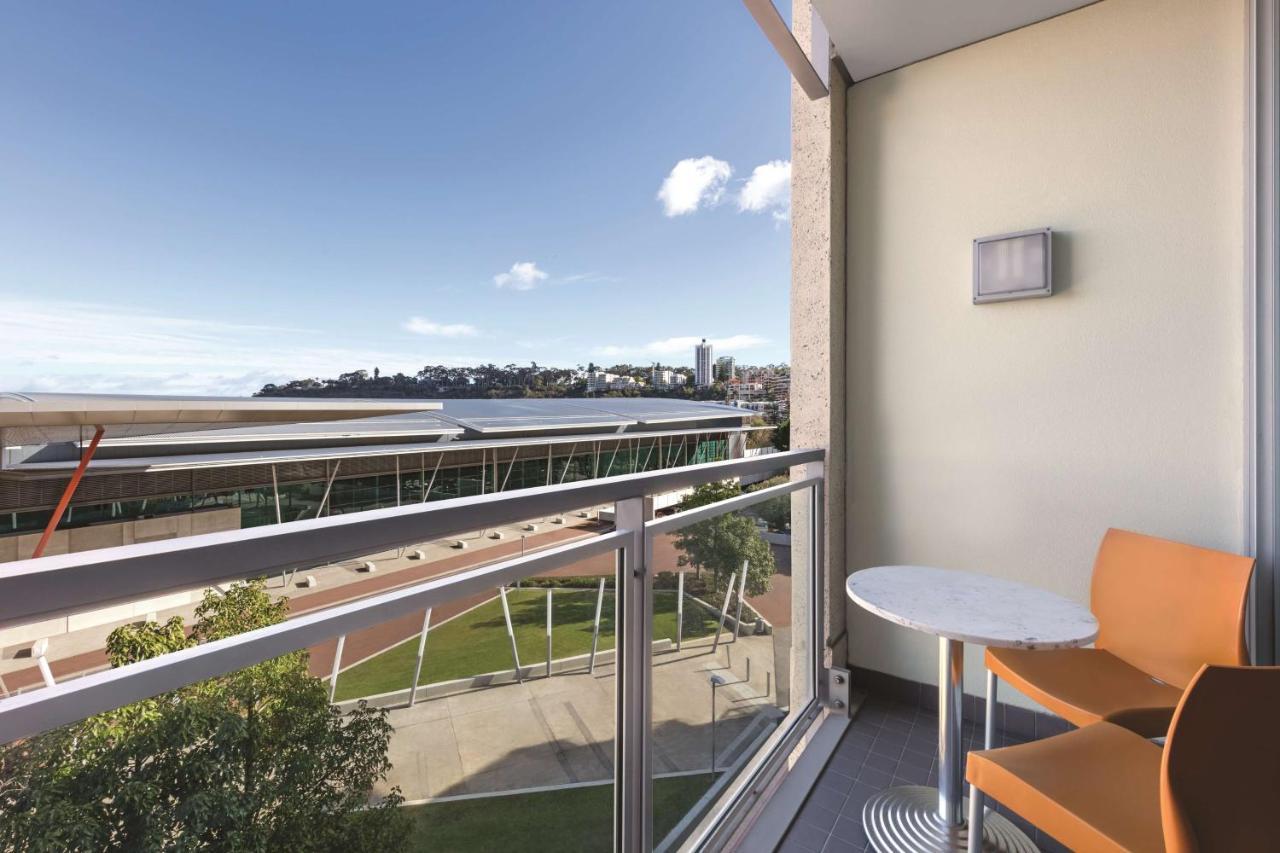 Adina Apartment Hotel Perth Exterior photo