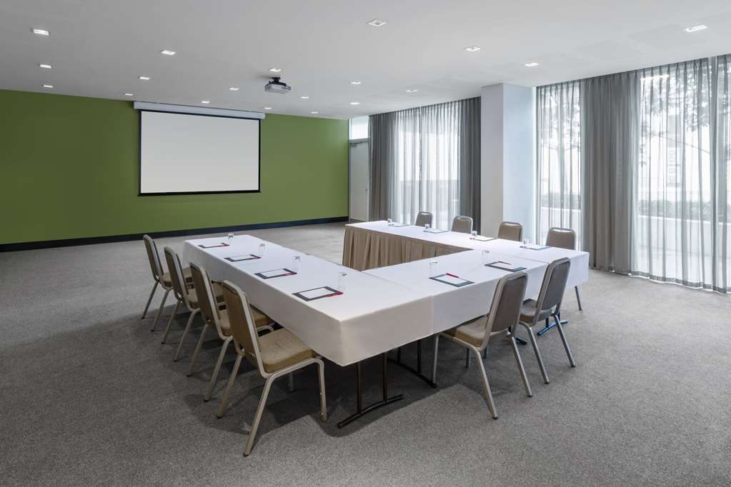 Adina Apartment Hotel Perth Facilities photo