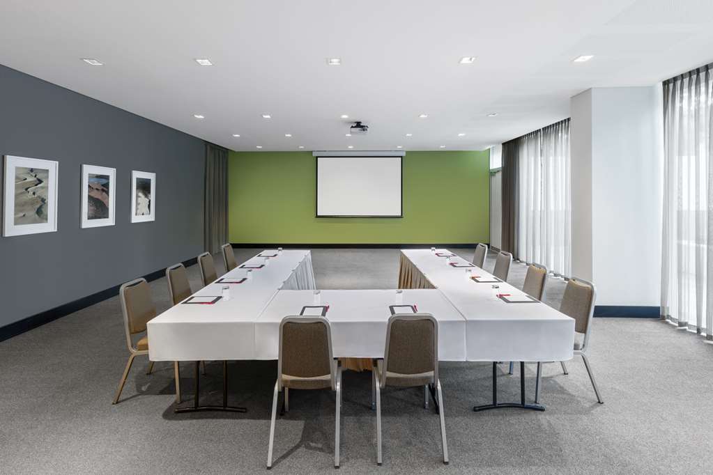 Adina Apartment Hotel Perth Facilities photo