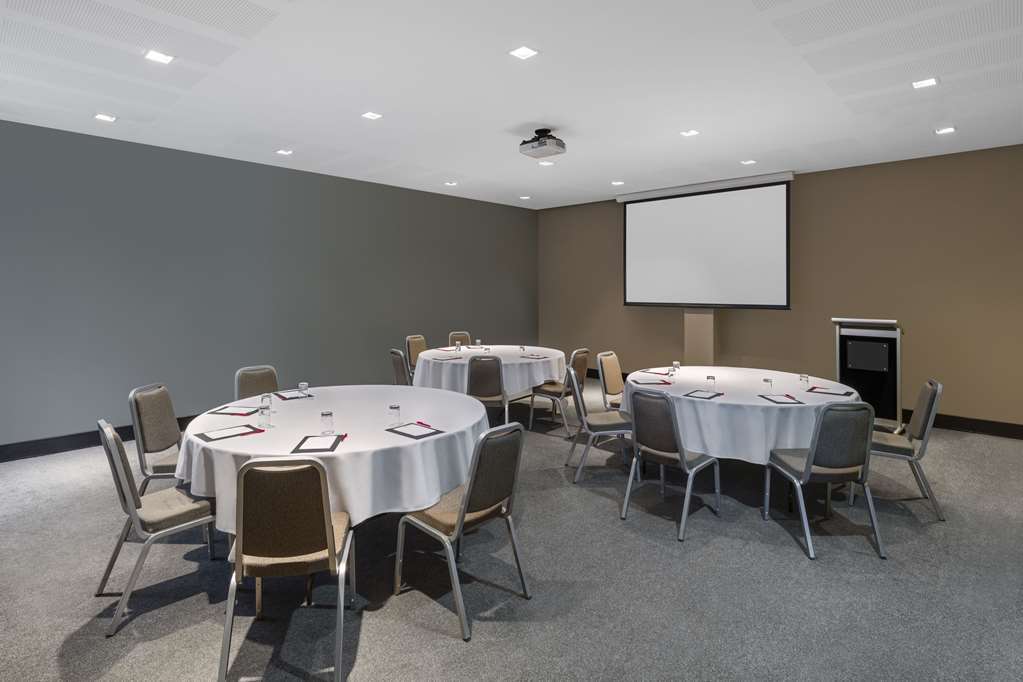 Adina Apartment Hotel Perth Facilities photo